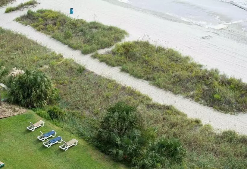 هتل Sand Castle Resort By Patton Hospitality