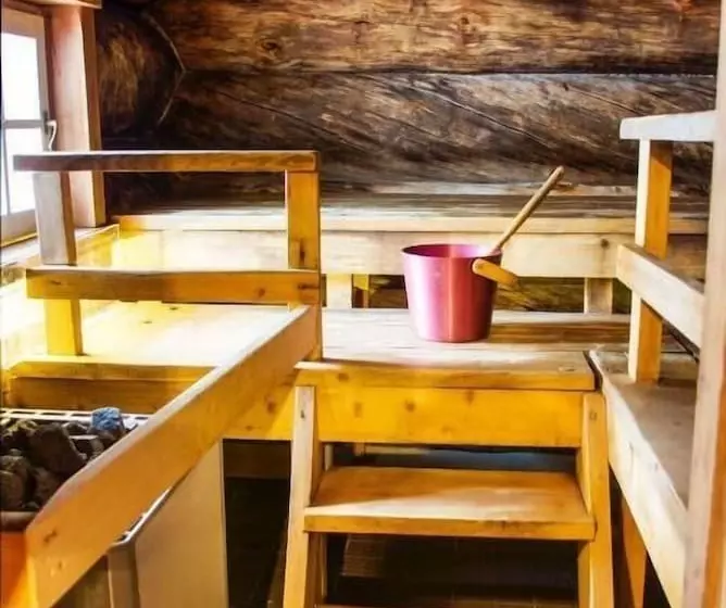 Kuukkeli Apartments Tokka