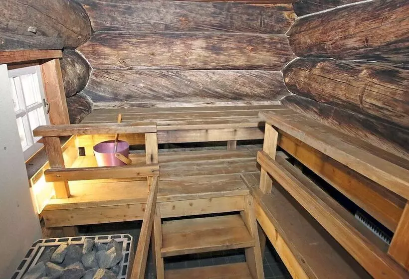 Kuukkeli Apartments Tokka