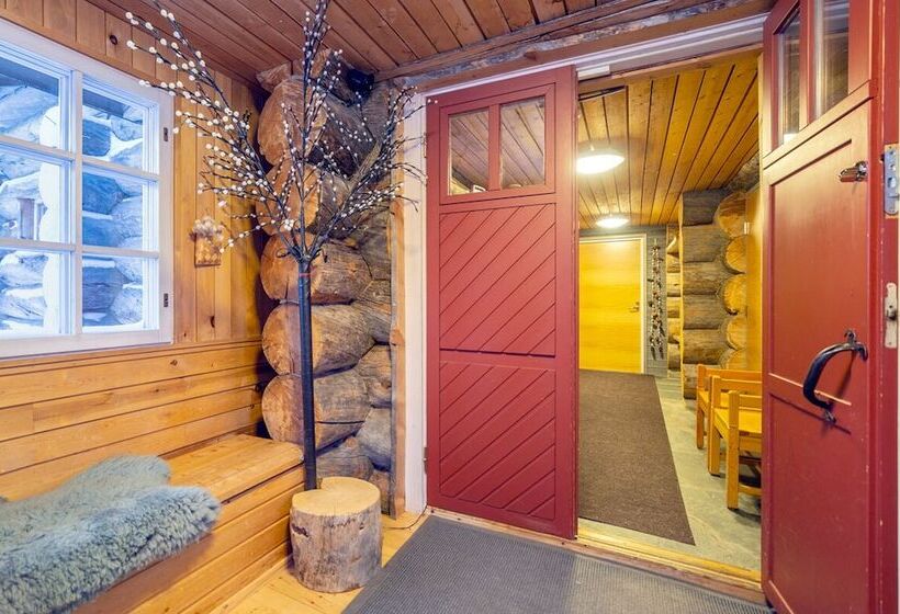 Kuukkeli Apartments Tokka