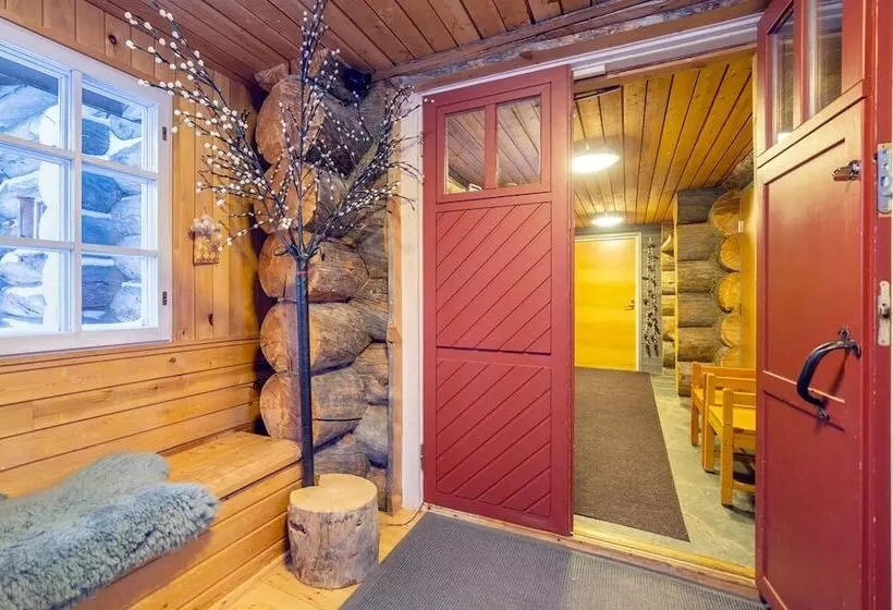 Kuukkeli Apartments Tokka