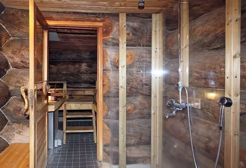 Kuukkeli Apartments Tokka