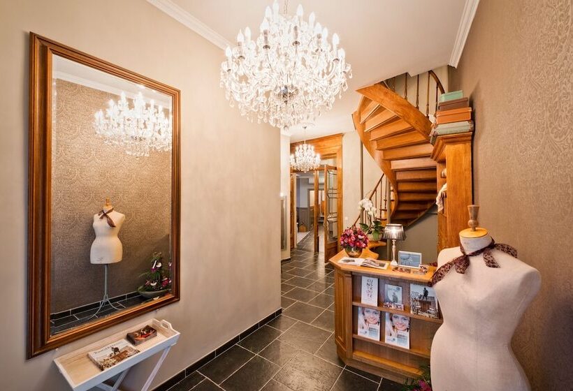 Boutique Hotel Caelus Vii