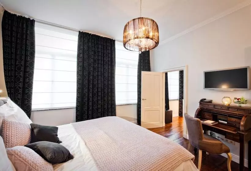 Boutique Hotel Caelus Vii