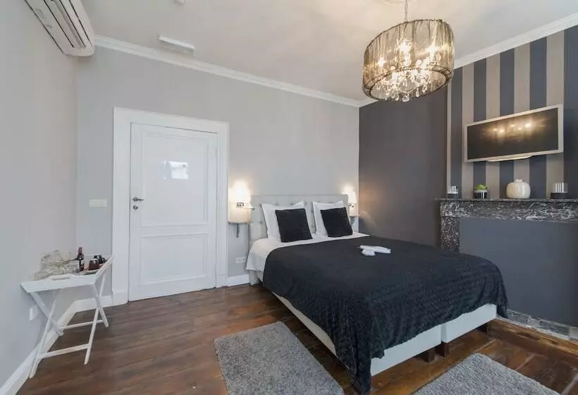 Boutique Hotel Caelus Vii