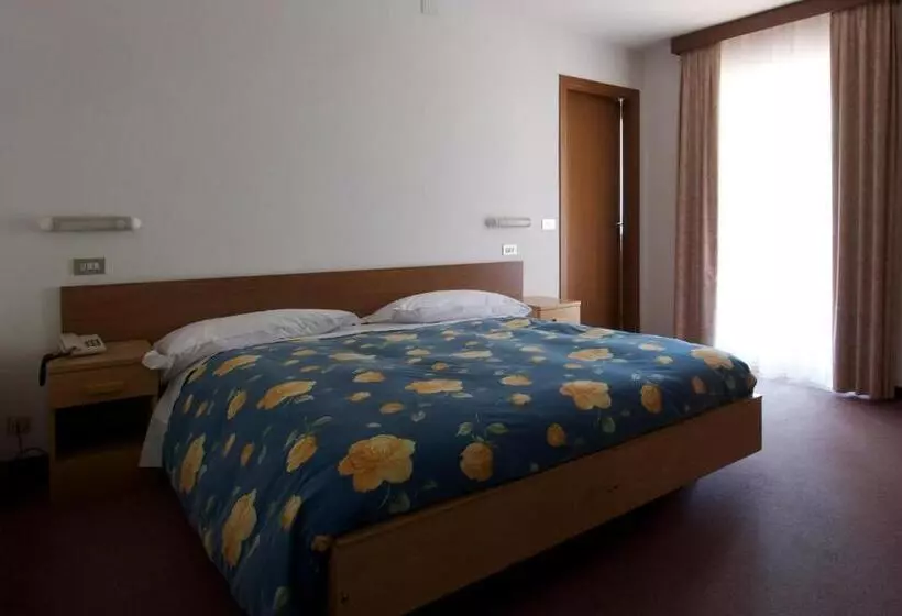 Hotel Albergo Sciatori