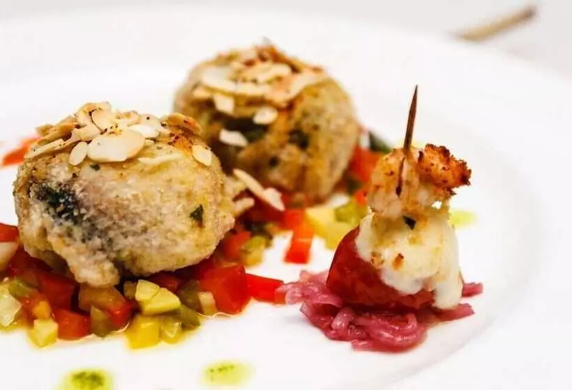 هتل Cala Del Porto