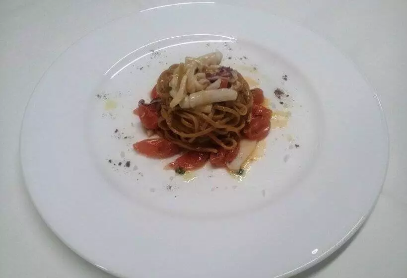 هتل Cala Del Porto