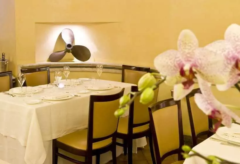 هتل Cala Del Porto