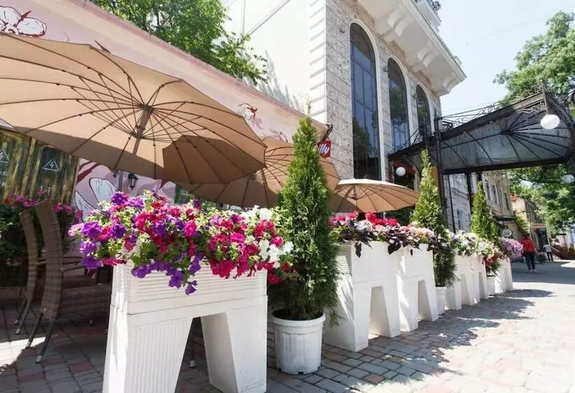 Boutique Hotel California