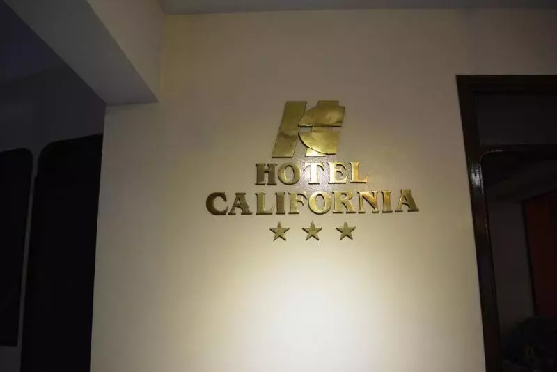 هتل California
