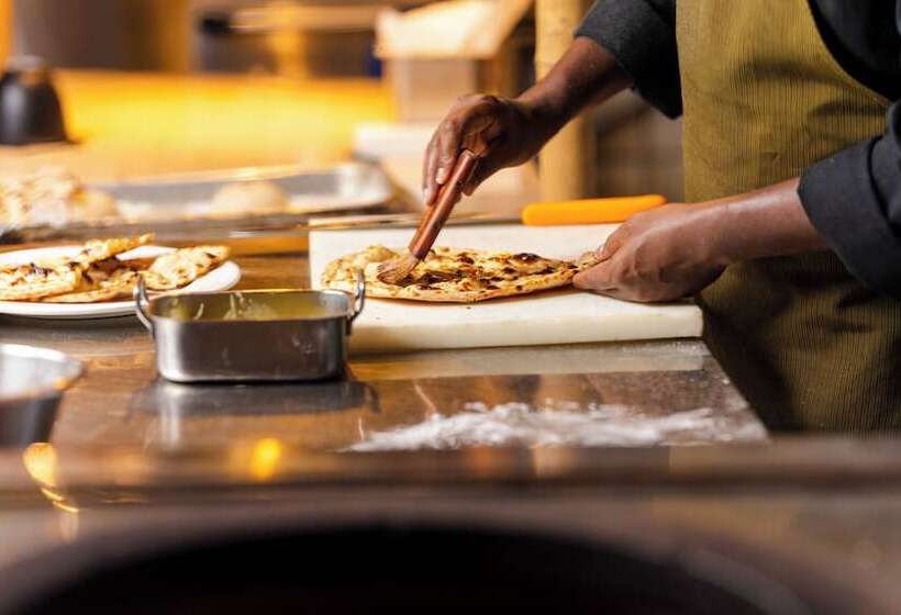 هتل Canareef Resort Maldives