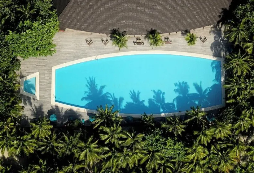 هتل Canareef Resort Maldives