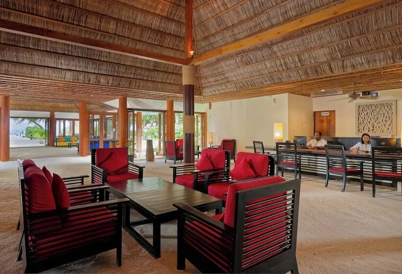 هتل Canareef Resort Maldives