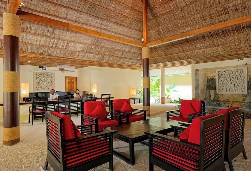 هتل Canareef Resort Maldives