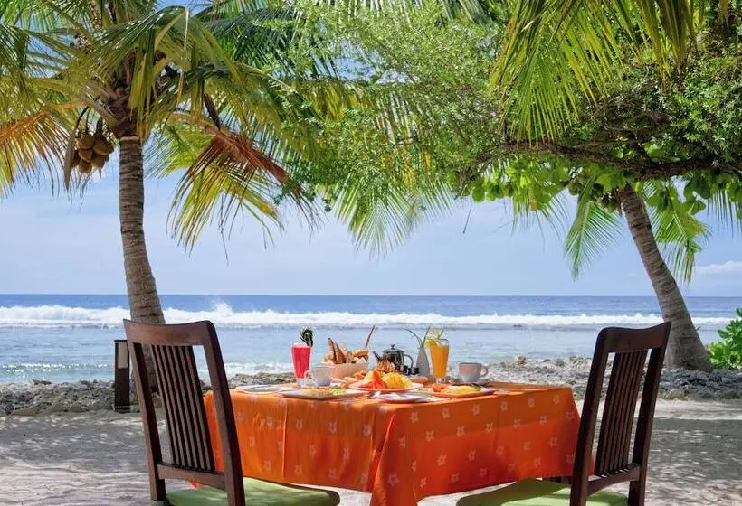 هتل Canareef Resort Maldives