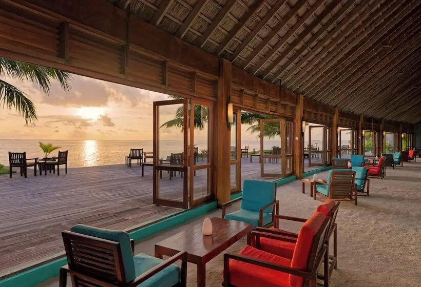 هتل Canareef Resort Maldives