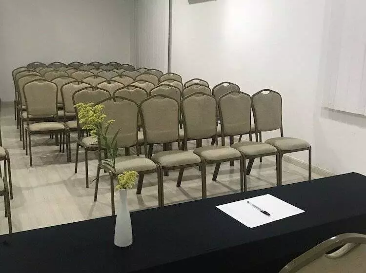 هتل Champagnat Praia