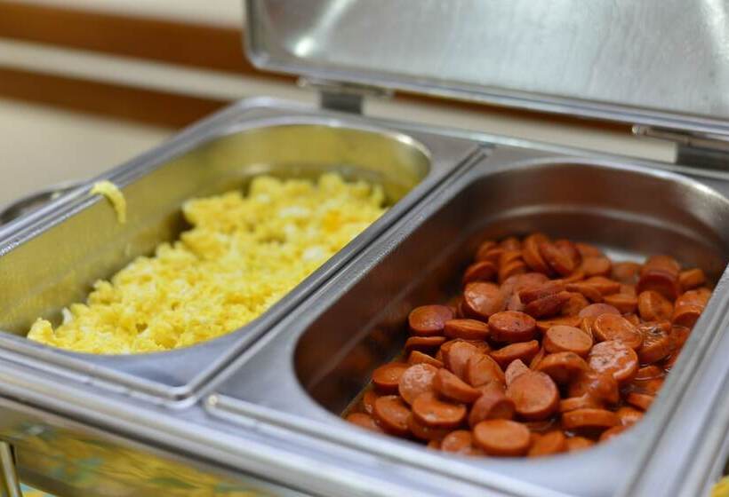 هتل Champagnat Praia