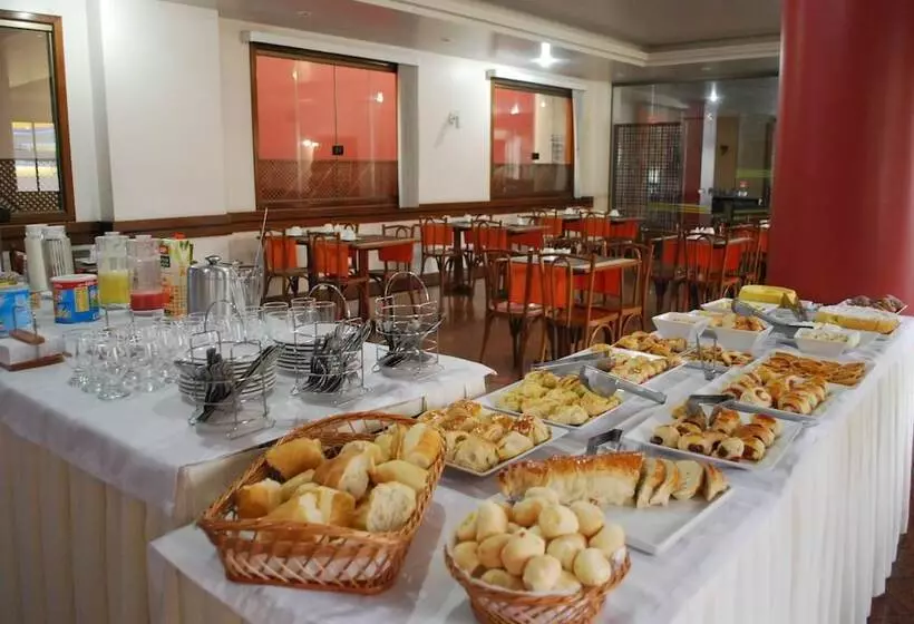 هتل Champagnat Praia