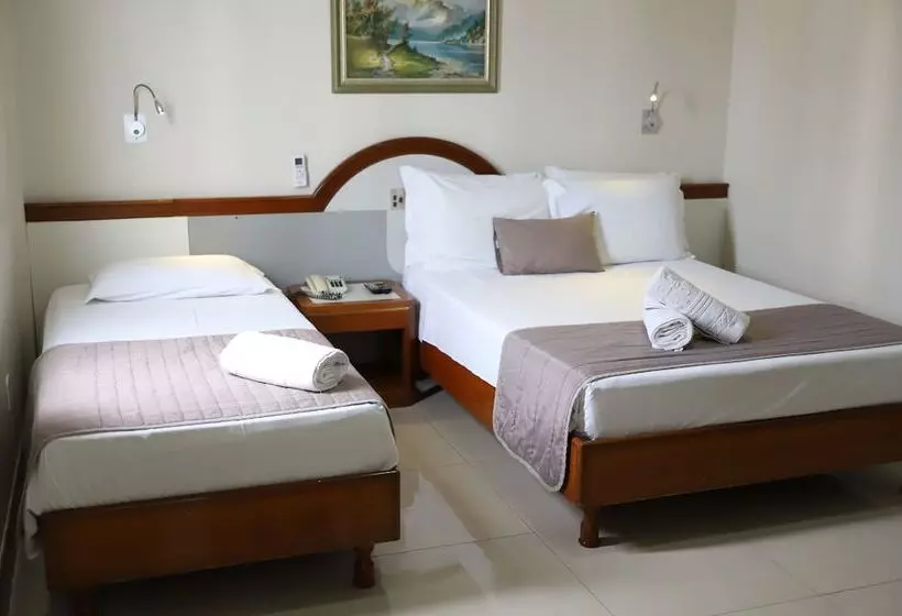 هتل Champagnat Praia