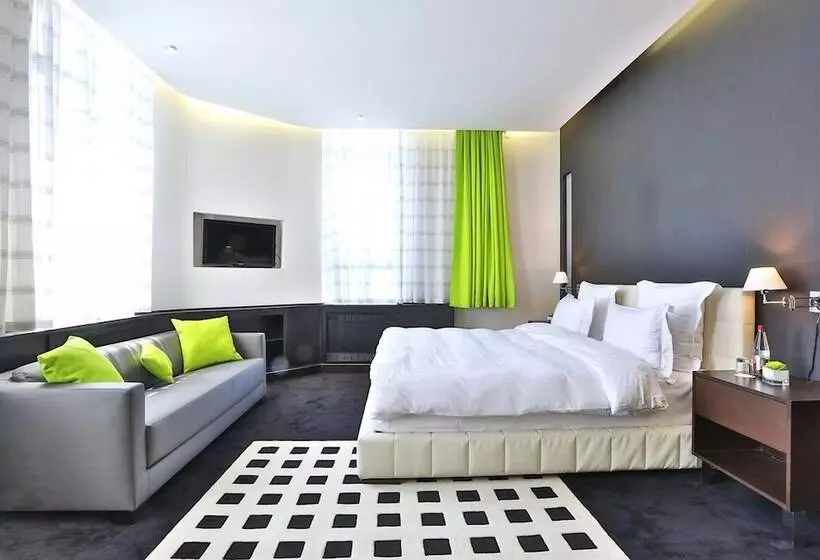 هتل Donatello Boutique