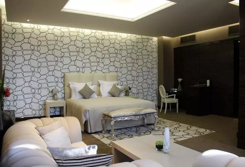 هتل Donatello Boutique