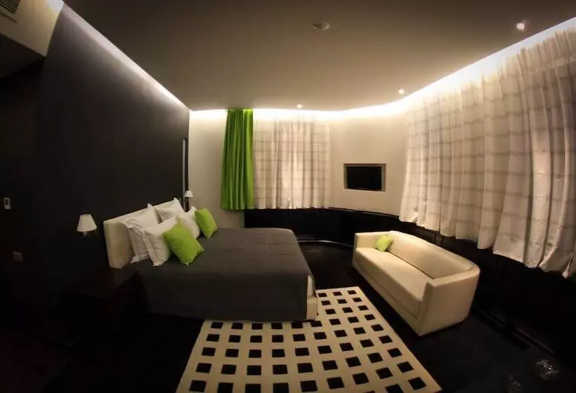 هتل Donatello Boutique