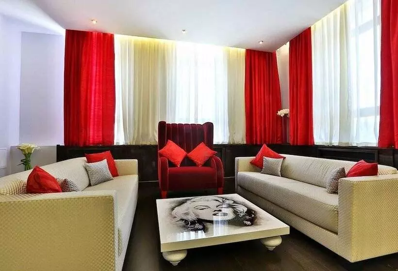 هتل Donatello Boutique