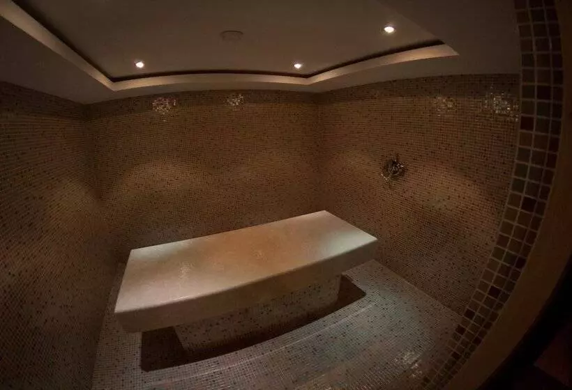 هتل Donatello Boutique