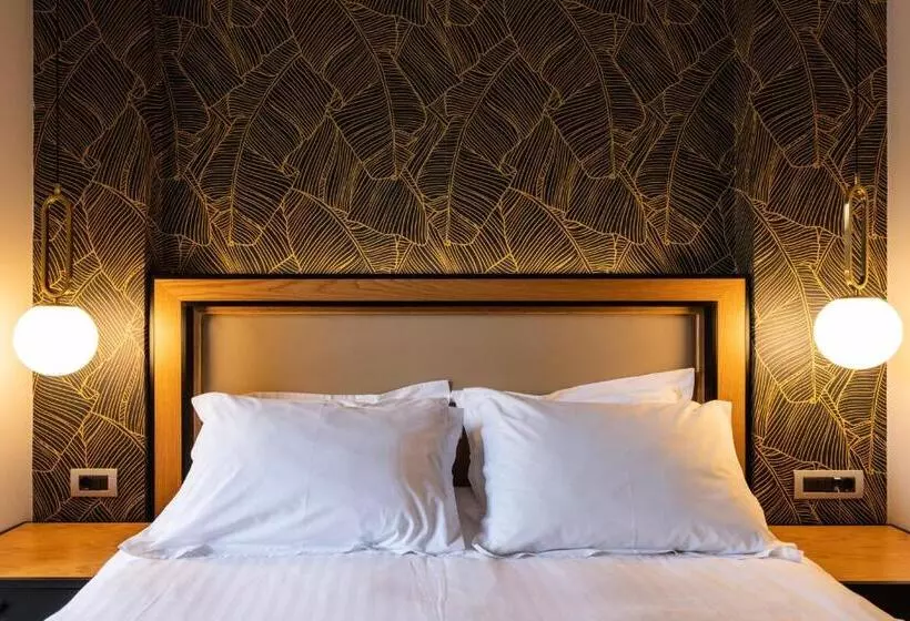 Отель Lagadia 4 Seasons