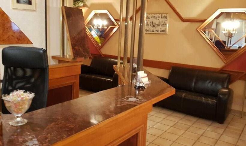 ホテル Shawi Erzhausen