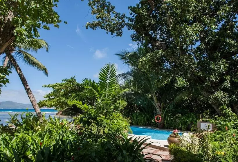 Le Repaire   Boutique Hotel & Restaurant