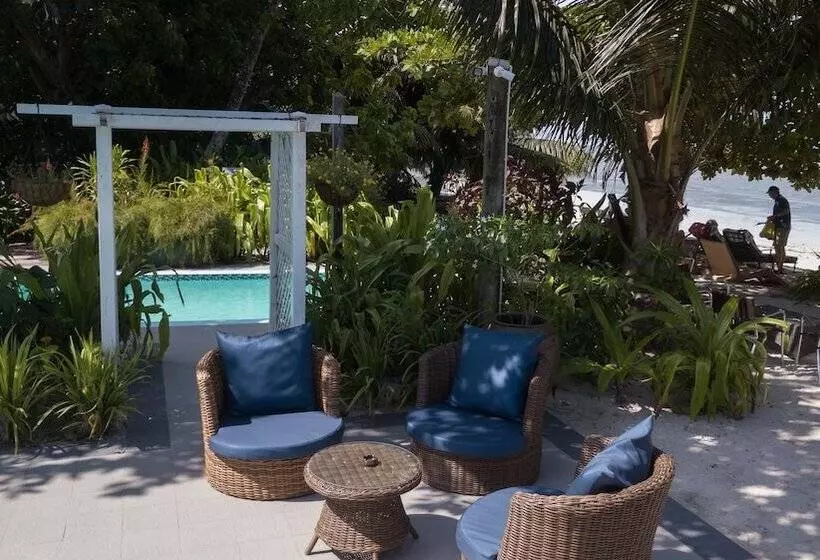 Le Repaire   Boutique Hotel & Restaurant