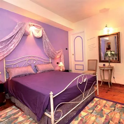 Lo Studiò Di Piazza