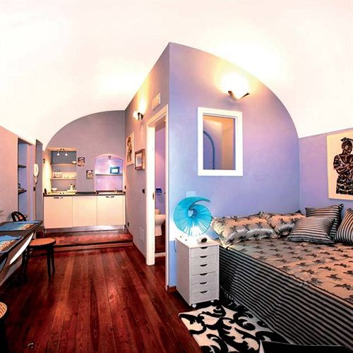 Lo Studiò Di Piazza