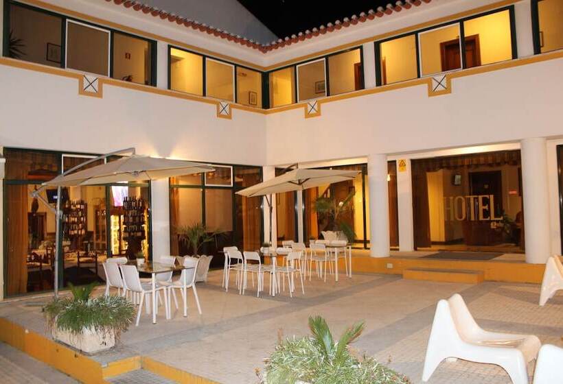 فندق O Gato & Spa