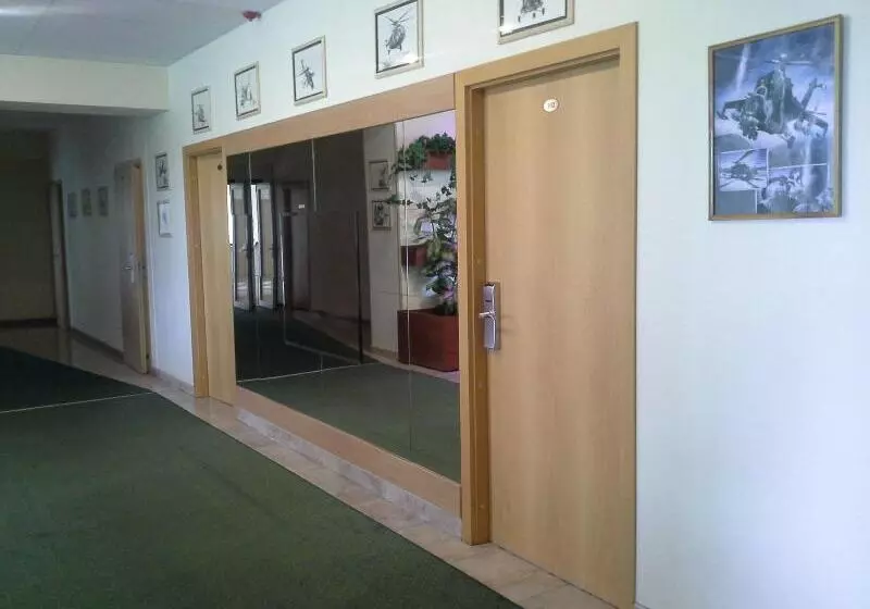 Sky High Hotel Airport 200 Meters From The Terminal