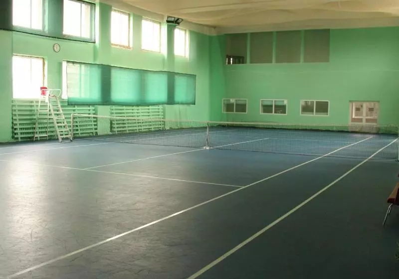 Sky High Hotel Airport 200 Meters From The Terminal