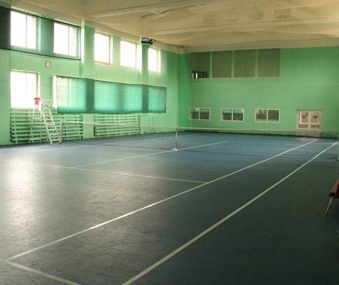 Sky High Hotel Airport 200 Meters From The Terminal