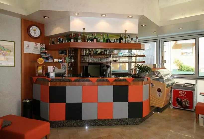 בית מלון כפרי Universal