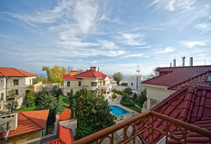 Szálloda Villa Le Premier Maestro