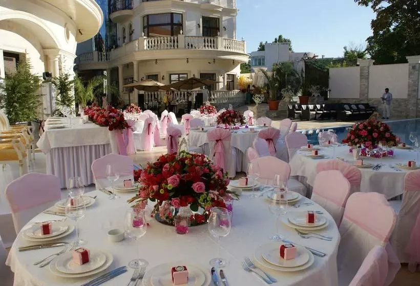 Szálloda Villa Le Premier Maestro