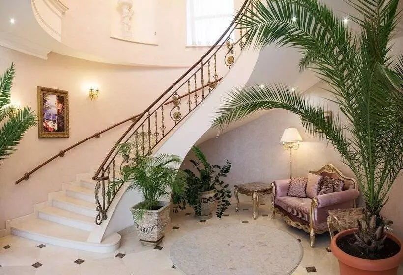 Szálloda Villa Le Premier Maestro