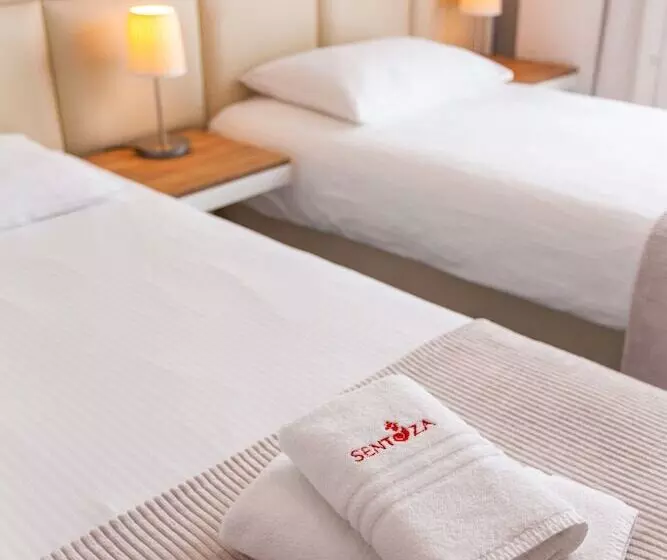 酒店 Villa Sentoza