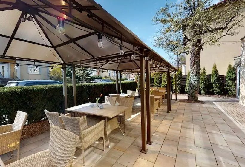 酒店 Villa Sentoza