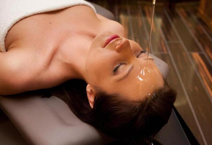 בית מלון כפרי Wellness Medical Spa Unitral