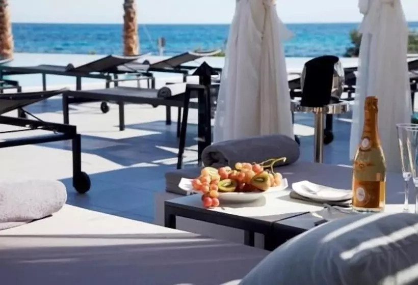 Tesoro Blu Hotel & Spa Adults Only