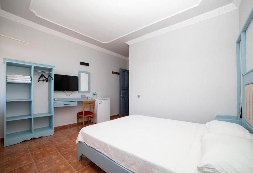 تختخواب و صبحانه Yakamoz Hotel Gökçeada