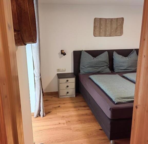 هتل Bergbauernhof Obergaisberg